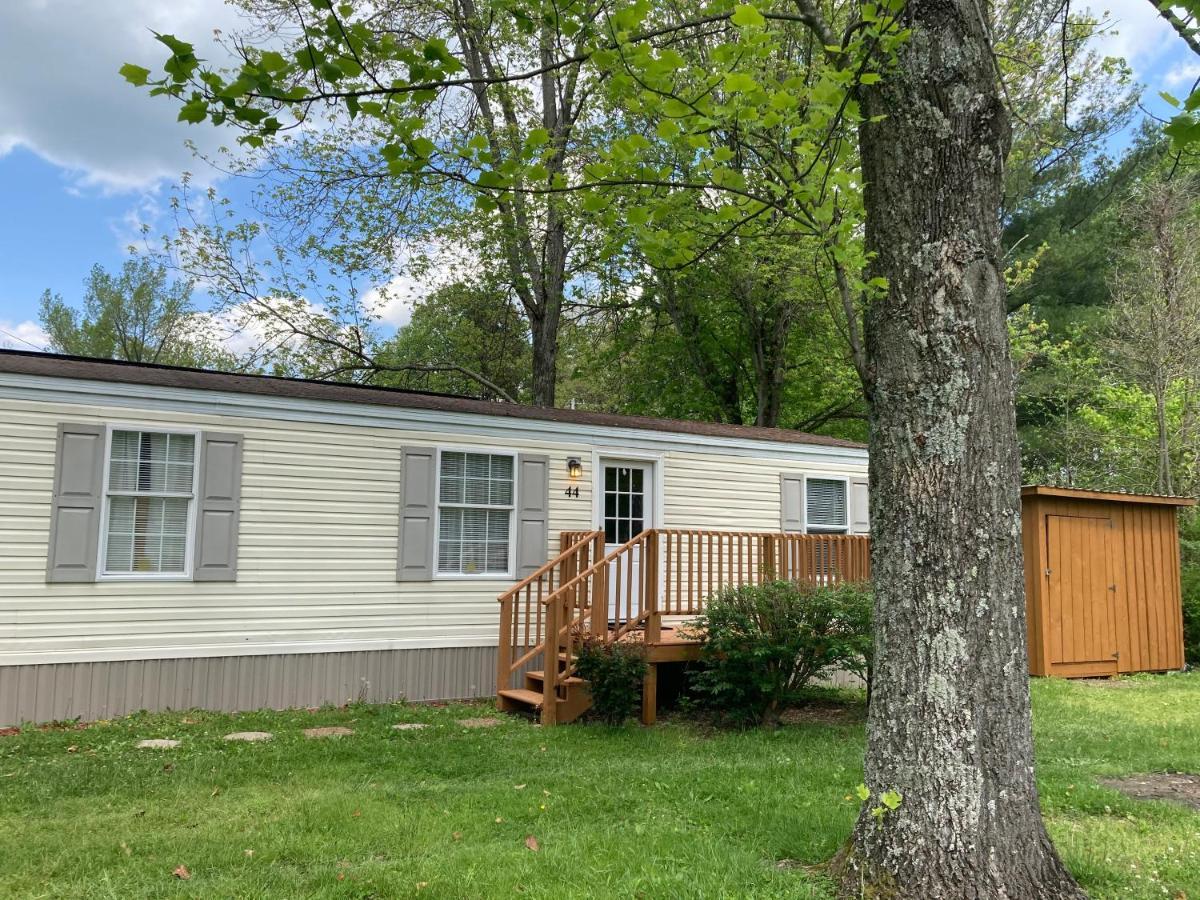 Convenient And Spacious Home In Stanton, Ky Exterior foto